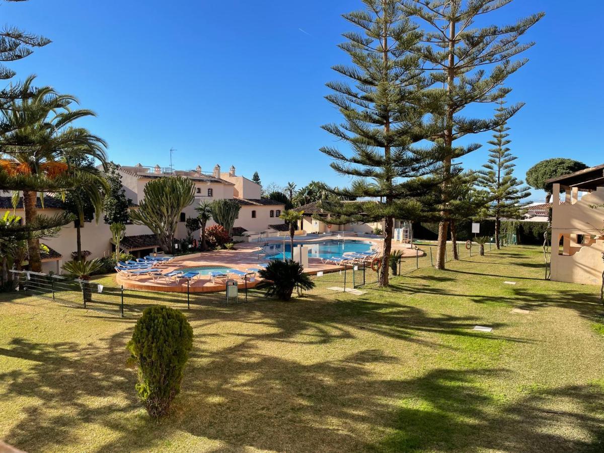 Apartamentos El Toro Marbella Buitenkant foto