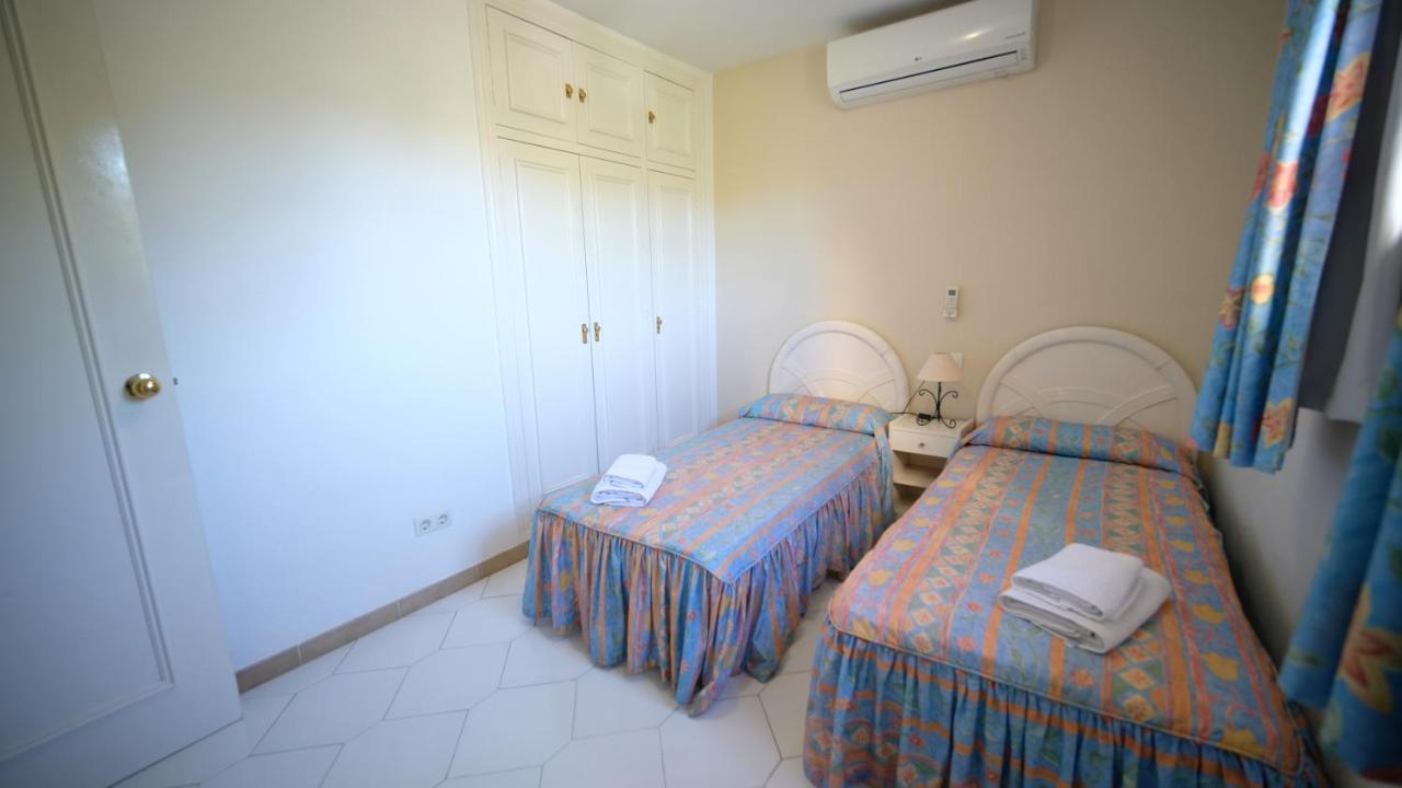 Apartamentos El Toro Marbella Buitenkant foto