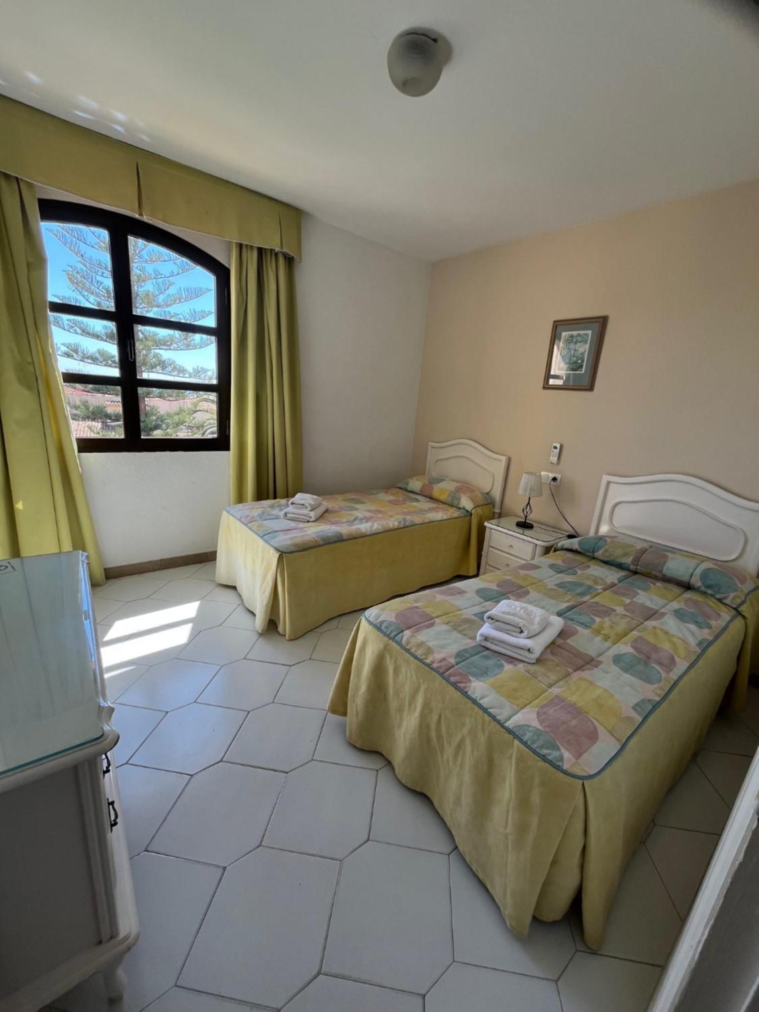 Apartamentos El Toro Marbella Buitenkant foto