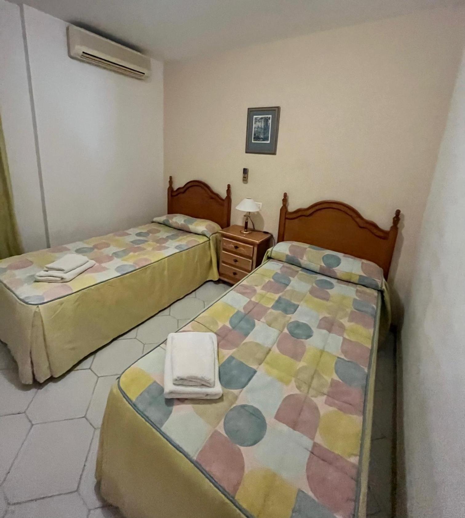 Apartamentos El Toro Marbella Buitenkant foto